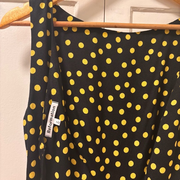 REFORMATION - NWT - Elva Dress in Lila (2) - Black & Yellow Polkadot Mini Dress - Picture 8 of 9